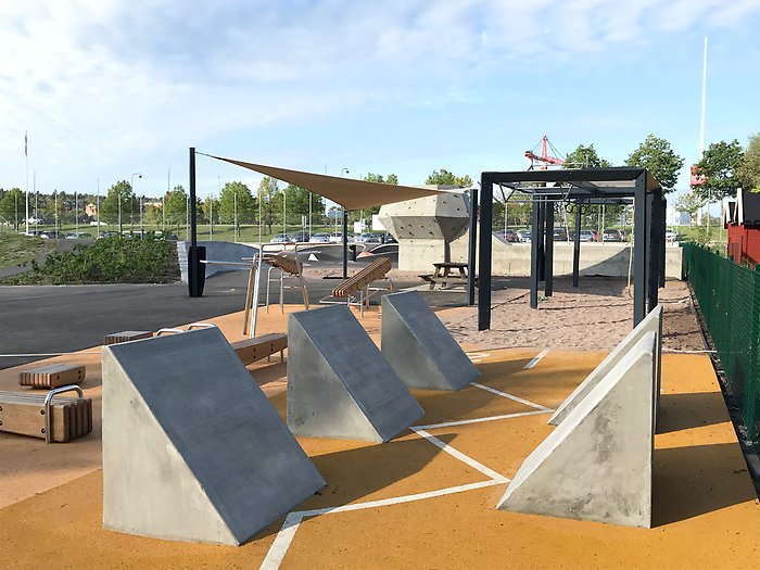 Utegymmet i Vilundaparkens aktivitetspark
